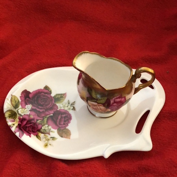Royal Chelsea vintage porcelain creamer and saucer - Picture 7 of 11